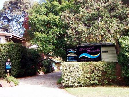 Beach Park Tourist Caravan Park - Perths Hotel 0