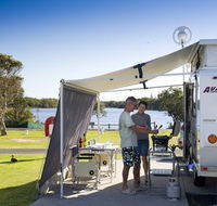 Lake Ainsworth Holiday Park - Perths Hotel