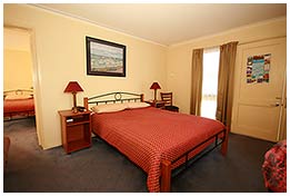 Atwood Motor Inn - Perths Hotel 0