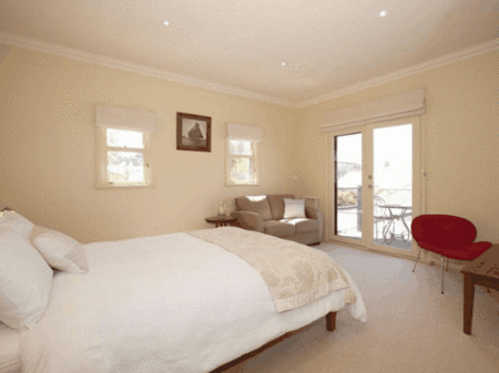 Port Boutique Accommodation - Perths Hotel 3