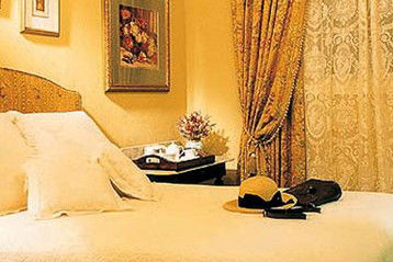 Clifton Lodge - Perths Hotel 0