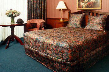 Clifton Lodge - Perths Hotel 5