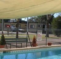 Benalla Leisure Park - Perths Hotel
