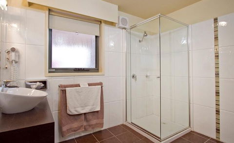 Comfort Inn And Suites City Views - Perths Hotel 10