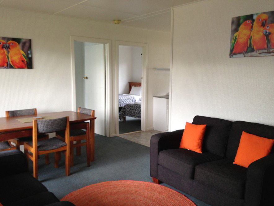 Wimbledon Heights VIC Perths Hotel
