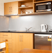 Swansea Beach Chalets - Perths Hotel 0