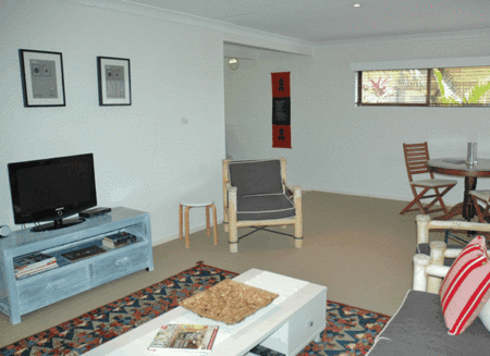 Abachi Budget 1 Bedroom Apartment - thumb 1