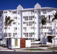201 Lake Street - Perths Hotel