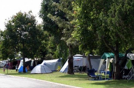 Yamba Waters Holiday Park - Perths Hotel 1