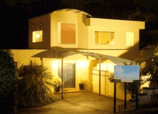 Azura Beach House B&B - Perths Hotel 0