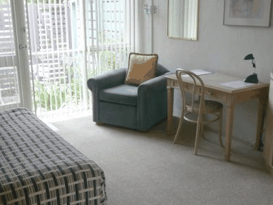 Summer East Serviced Apartments - Perths Hotel 4