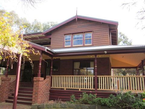 Judith Wright Stockdale & Leggo Real Estate - Perths Hotel 3