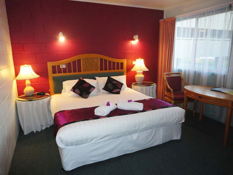 Town Palms Motel - Perths Hotel 1