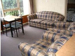 Glenelg Lake Holiday Apartment Accommodation - Perths Hotel 3