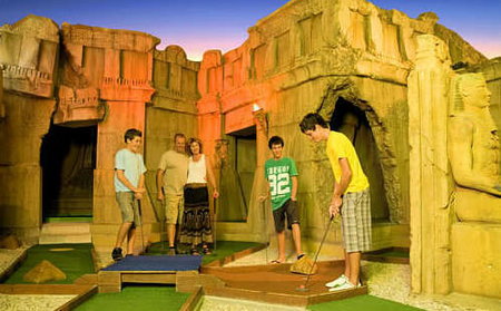 King Tutts Putt Putt - Perths Hotel 2