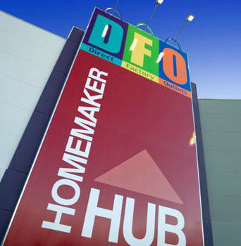DFO Essendon - Perths Hotel 2