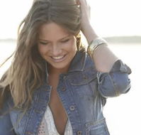 Watergardens Town Centre - Perths Hotel