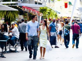 Queen Street Mall - Perths Hotel 1