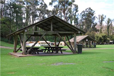 Drouin South VIC Perths Hotel