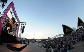 Sydney Opera House - Perths Hotel 2