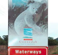 Waterways Wildlife Park - Perths Hotel