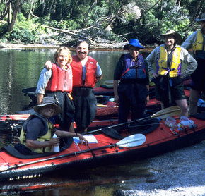 Roaring 40s Kayaking - Perths Hotel 2