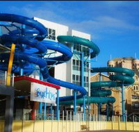 The Beachouse - Perths Hotel