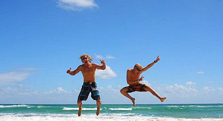 Queensland Day Tours - Perths Hotel 2