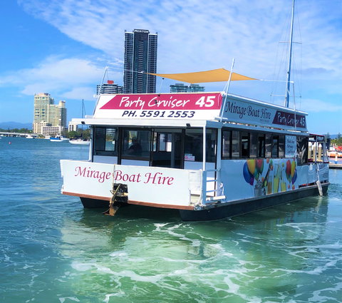 Mirage Boat Hire - Perths Hotel 1
