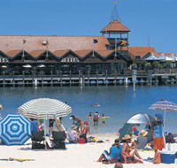 Sorrento Beach - Perths Hotel