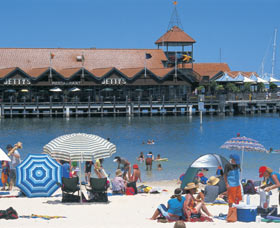 Sorrento Beach - Perths Hotel 0