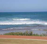 Flat Rocks - Perths Hotel