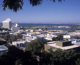 Boulters Heights - Perths Hotel 0