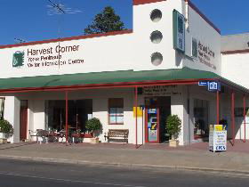 Yorke Peninsula Visitor Information Centre - Minlaton - Perths Hotel 0