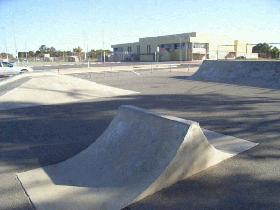 Kadina Skatepark - Perths Hotel 0