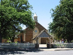 St George Church And Cemetery Tours - Perths Hotel 0