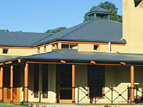Hugo Wines - Perths Hotel 0