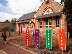 Pepper Street Arts Centre - Perths Hotel 0