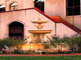 Scarpantoni Estate Wines - Perths Hotel 0