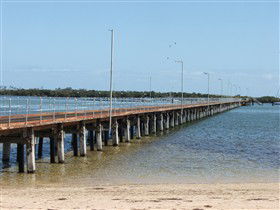 Port Broughton Visitor Outlet - Perths Hotel 0