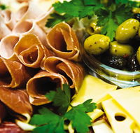 Flavours of Campbelltown Food Trail - Perths Hotel