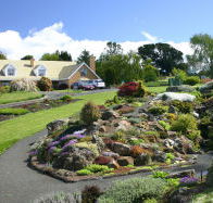 Kaydale Lodge Gardens - Perths Hotel