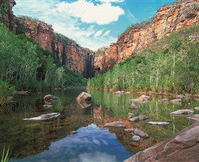 Jim Jim Falls - Perths Hotel 0