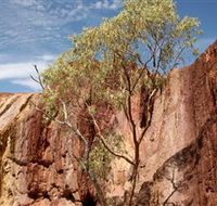 Ochre Pits - Perths Hotel