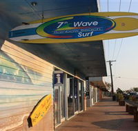 Rainbow Beach Tourist Centre - Perths Hotel