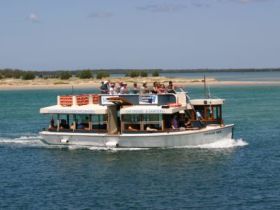 Caloundra Cruise - Perths Hotel 0