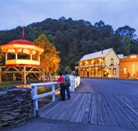 Walhalla Historic Area - Perths Hotel