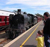 Mornington Railway - Perths Hotel