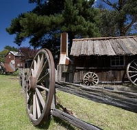 Old Gippstown - Perths Hotel
