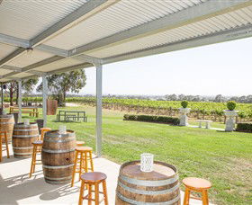Avon Ridge Vineyard & Function Room - Perths Hotel 0